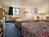 Super 8 Motel - Clinton::Orbitz