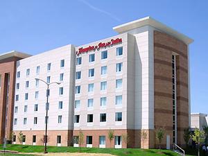 Hampton Inn & Suites St. Louis at Forest Park, Mo::Hotels.com