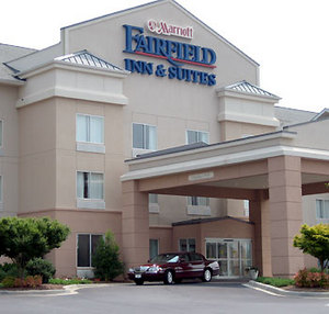 Fairfield Inn and Suites by Marriott Anderson::Hotels.com