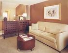Le Montrose Suite Hotel