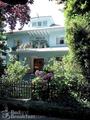 Nelson House B & B