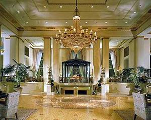 Waldorf Towers::Expedia
