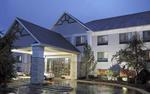 Comfort Suites Lake Country