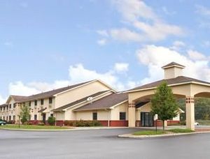 Super 8 Motel::Travelocity.com