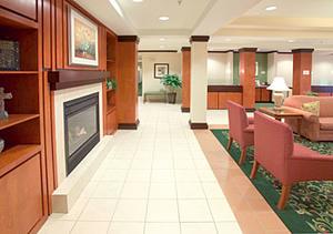 Web-evt_4132-lobby-1