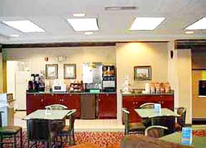 Comfort Suites Dover::Hotels.com