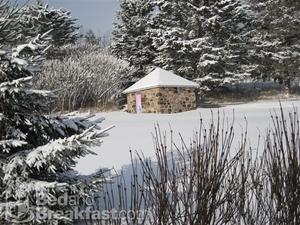 Apple Grove Inn::BedAndBreakfast.com