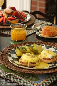 10 Fitch "A Luxurious Historic Inn::BedAndBreakfast.com
