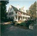 Tn-white_gull_inn_summer2