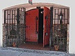 Back Door Lounge::Yahoo! Travel