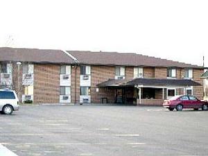 Select Inn Minot::Travelocity.com