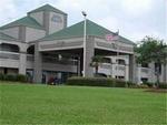 Holiday Inn Express Clute