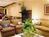 Holiday Inn Express Hotel & Suites Cincinnati::ProfessionalTravelGuide.com