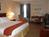 Holiday Inn Express::ProfessionalTravelGuide.com