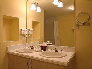 Web-room3-20051027-042139-342