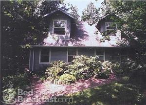 The Mountain Meadows Inn B&B at Mt Rainier::BedAndBreakfast.com