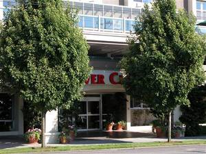 Web-silver_cloud_inn_lake_union_42732_1_07032006_2207381997_500