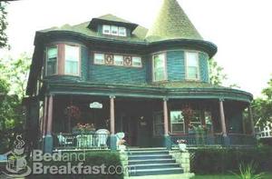 The Carriage House Bed & Breakfast::BedAndBreakfast.com