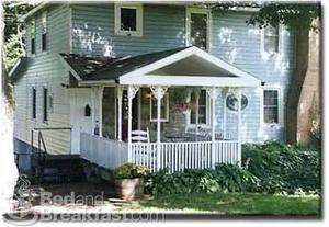 Crestmont Inn::BedAndBreakfast.com