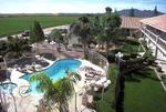 Tn-k96193_pool_01_f
