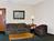 Holiday Inn Express Ste Elk Grove from Priceline.com