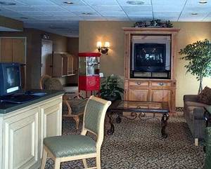 Hampton Inn Chattanooga-Airport/I-75::Travelocity.com