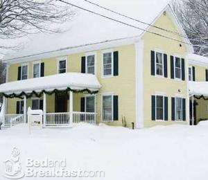 Yellow Farmhouse Inn::BedAndBreakfast.com