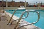 Tn-098477_pool_01_f