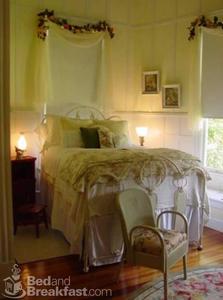 Holekamp House B & B::BedAndBreakfast.com