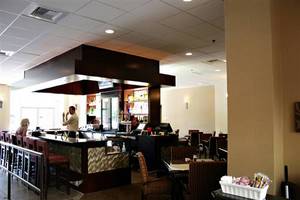 Web-embassy_suites_hotel_45601_4_08082006_1208267656_500