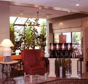 Hampton Inn Alexandria::Travelocity.com