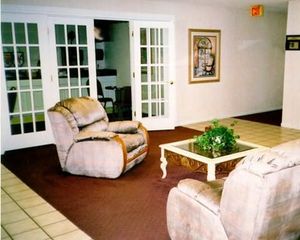Red Carpet Inn::Travelocity.com