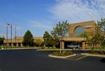 Four Points by Sheraton Milwaukee North