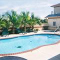 Tn-s36899_pool_02_f
