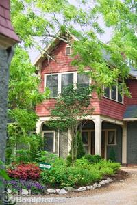 1900 Inn on Montford::BedAndBreakfast.com