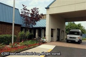 Holiday Inn North Campus Ann Arbor::Travelocity.com
