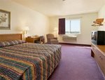 Super 8 Motel - Bottineau