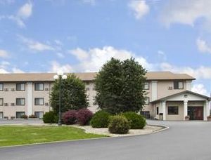 Super 8 Clear Lake::Travelocity.com