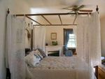 Fitch Claremont Vineyard Bed and Breakfast