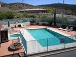 Tn-p50124_pool_02_f