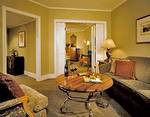 Woodmark Hotel