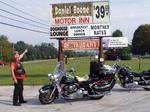 Daniel Boone Motor Inn