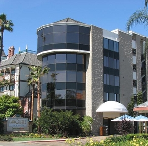 Carousel Inn And Suites::Orbitz