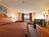 Grinnell-Days Inn::Priceline.com