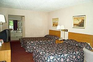 Super 8 - Ashland::Expedia