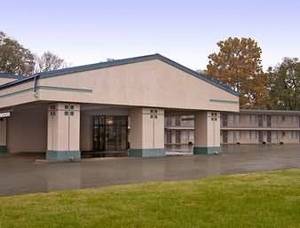 Super 8 Motel - Henderson Ky/Evansville In Area::Travelocity.com