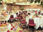 Tn-023604_ballroom_01_f