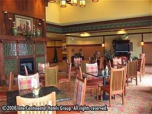 Holiday Inn Express::Travelocity.com