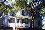 Pin Oak Bed Breakfast