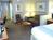 Holiday Inn Express Suites I 380 33Rd::Priceline.com